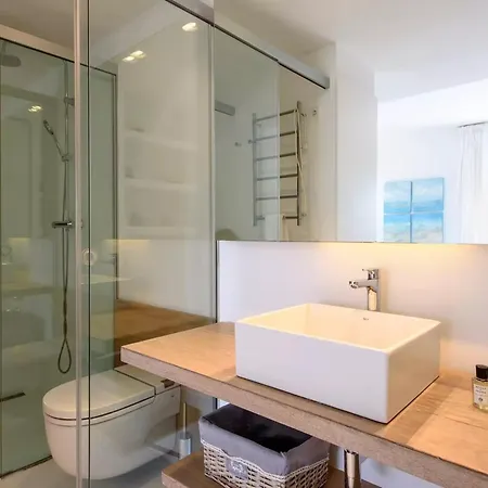 וילה Stylish With Infinity Pool