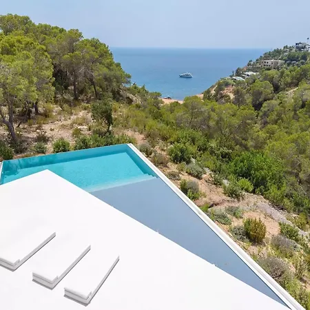 וילה Stylish With Infinity Pool *